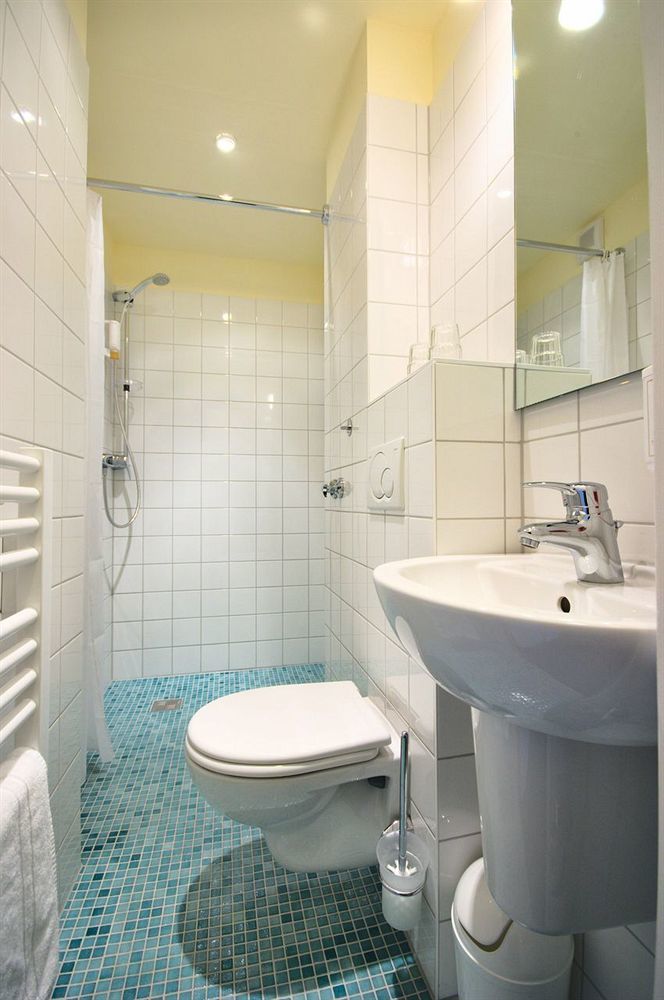 Hotel Wiking Kiel Esterno foto